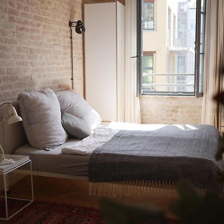 Loft Studio In Historic Factory Building Берлин Экстерьер фото
